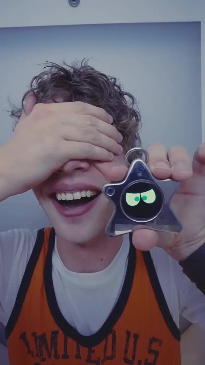 Creator Holds the Midnight Oneira video thumbnail